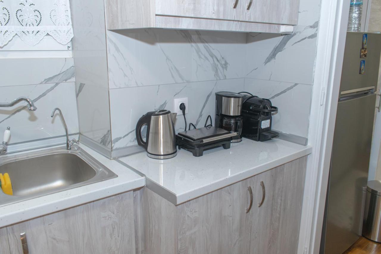 Liston Suites Anastasia Corfu  Esterno foto