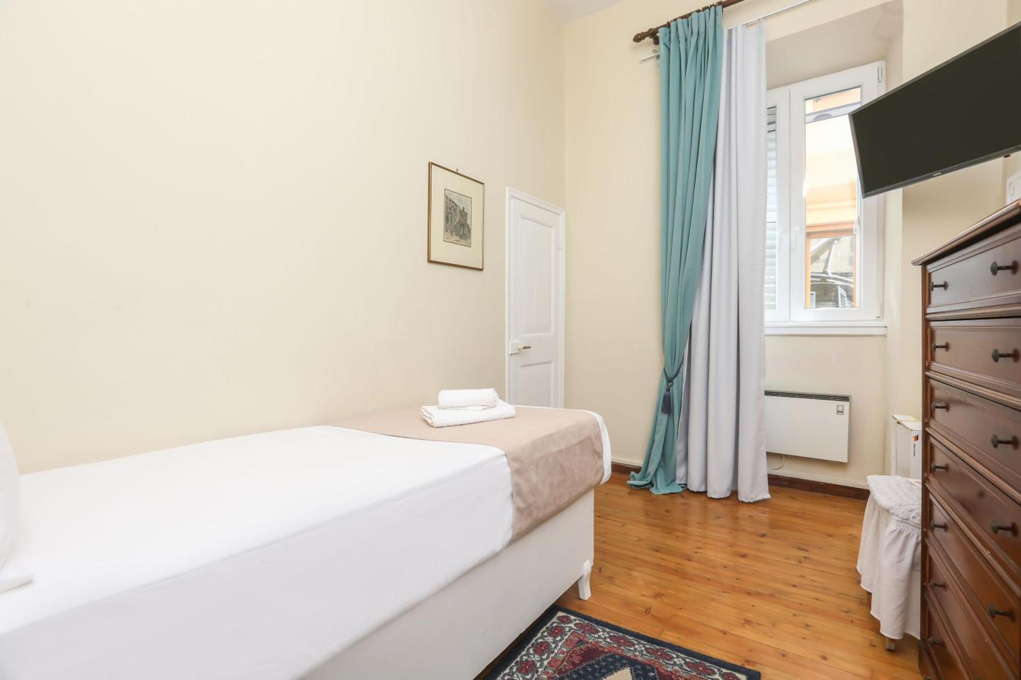 Liston Suites Anastasia Corfu  Esterno foto